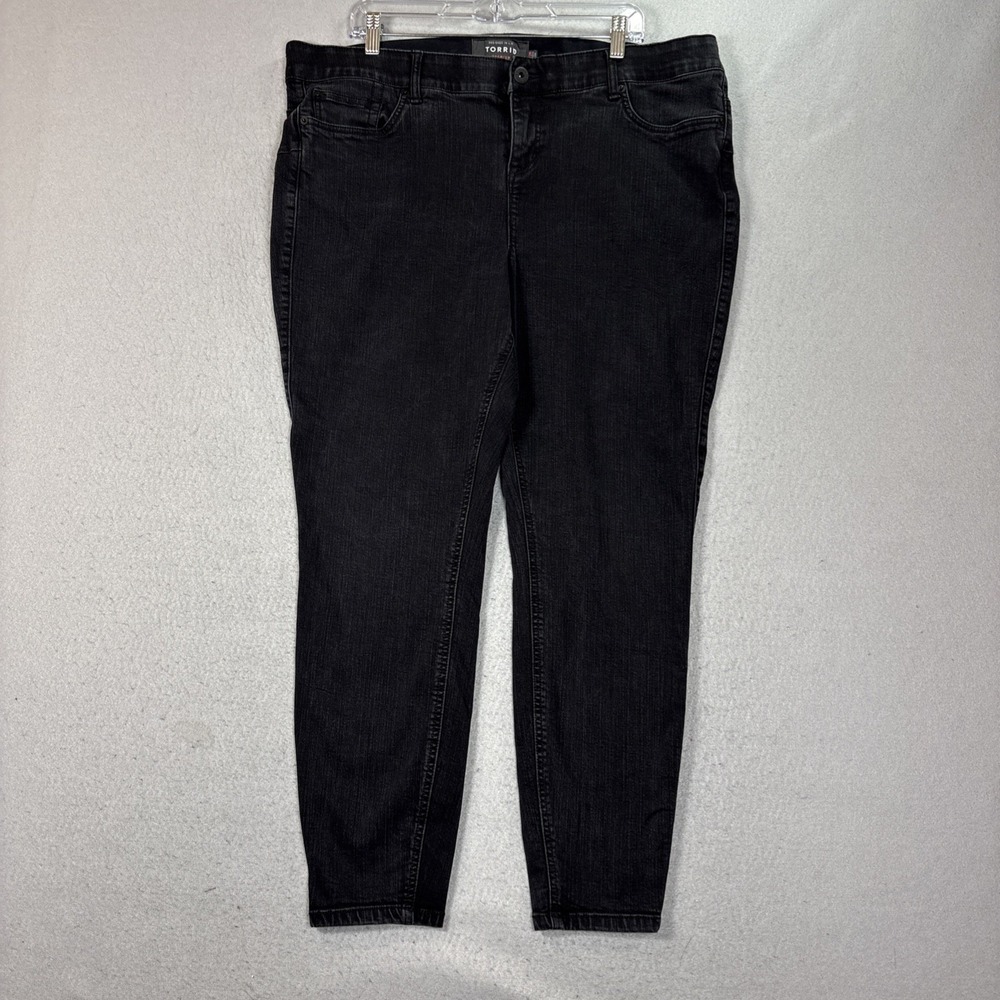 Torrid Jeans Womens 22R Black Bombshell Skinny Premium Stretch Denim Pants